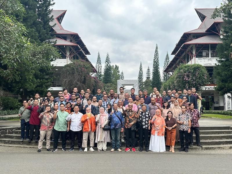 Galeri Foto SIMPUL Bakti Kampus TM ITB 2024